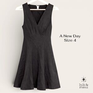 A New Day LBD | Black V‑Neck Sleeveless Fit & Flare Dress | Size 4